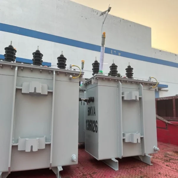 25 KVA-500 KVA Three Phase Pole Mounted Transformer