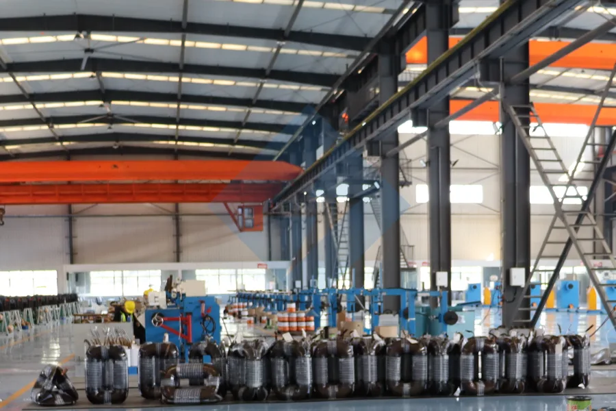 Wholesale supplier of high-efficiency enamelled flat copper and aluminum wire for transformers, motors, and reactors by Evernew Transformer, serving Europe and North America.